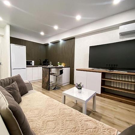 Ustʼ-Kamenogorsk Central City Apartments מראה חיצוני תמונה